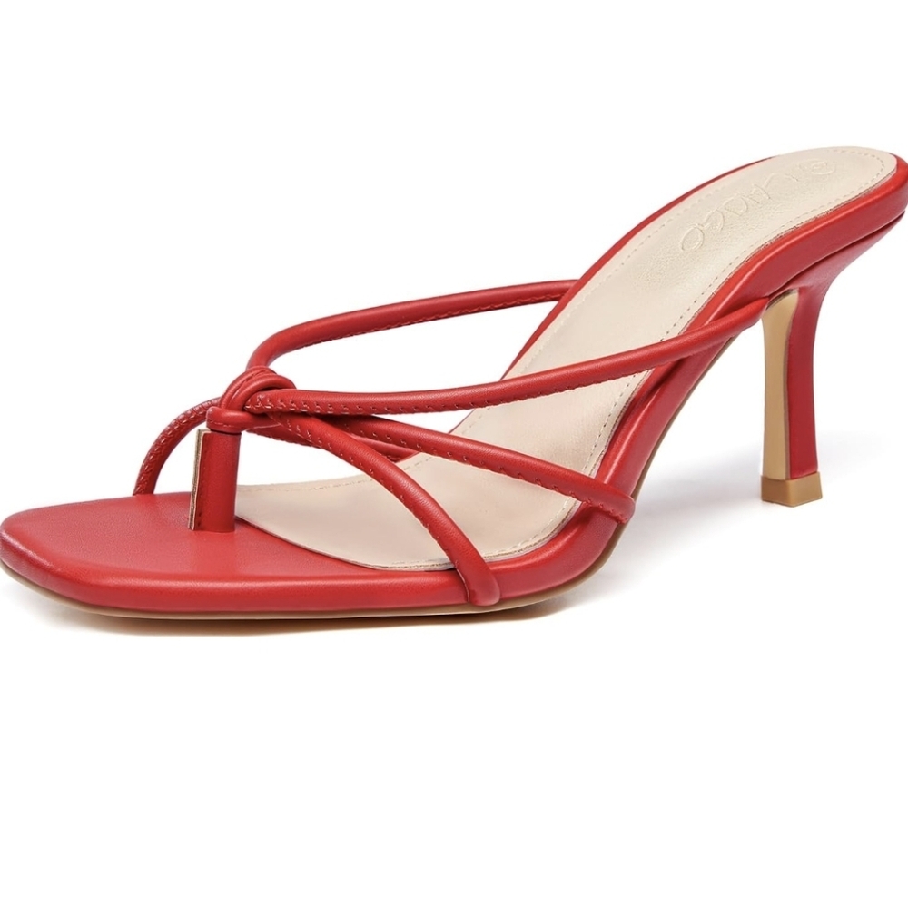 LAICIGO Cute Red Strappy Thong Heels